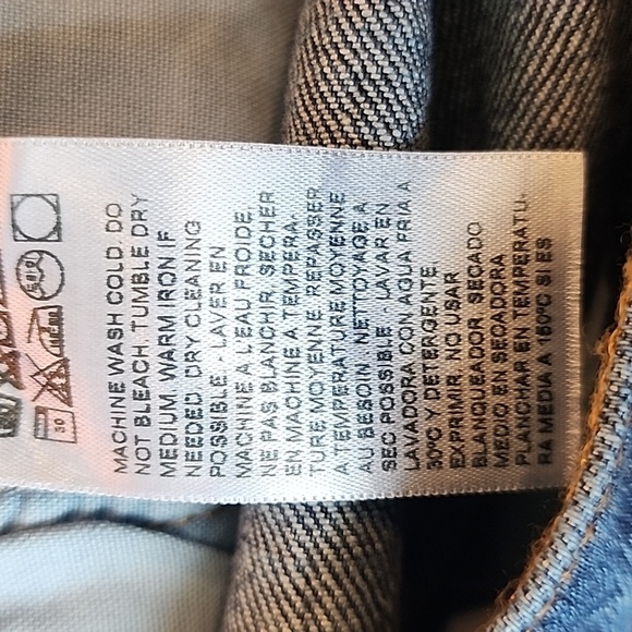 Levi's 501 raw hem button-fly high waist denim shorts 34" waist - Picture 10 of 12